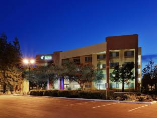 holiday inn express union city san jose by ihg