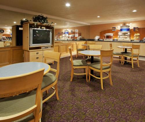 holiday inn express union city san jose by ihg
