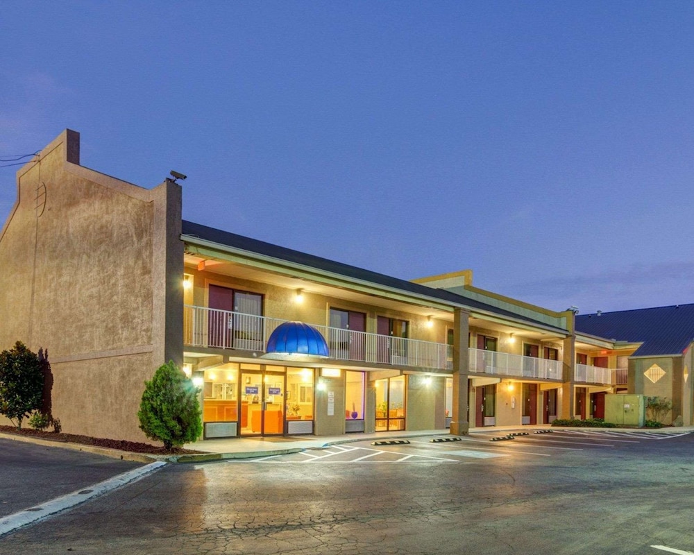 rodeway inn norcross