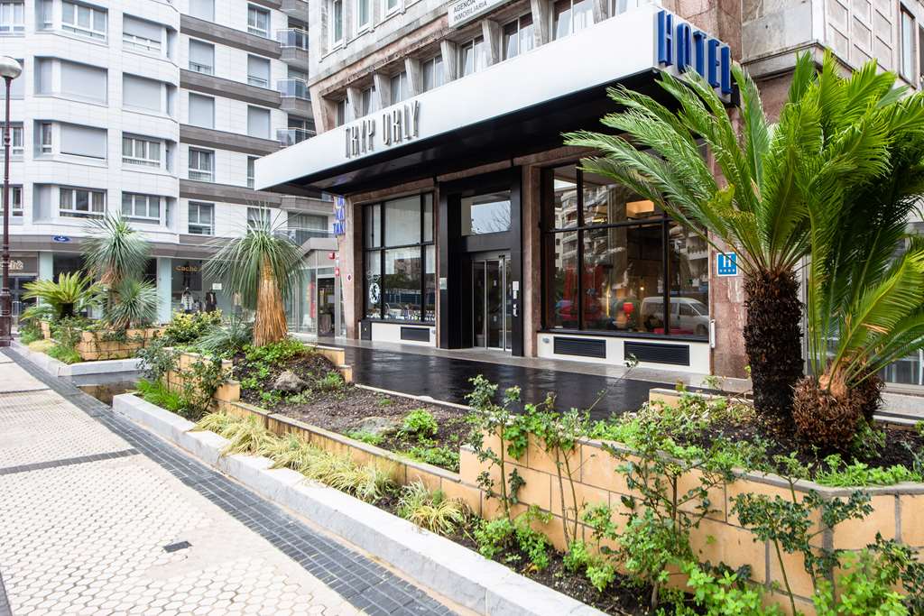 hotel san sebastian orly affiliated by melia