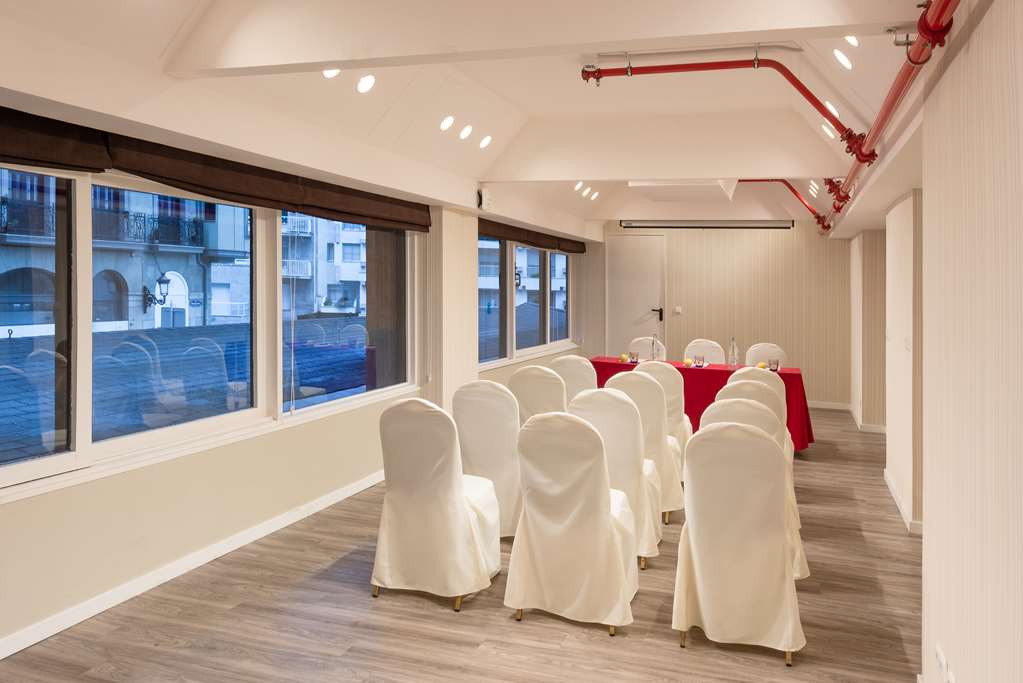 hotel san sebastian orly affiliated by melia