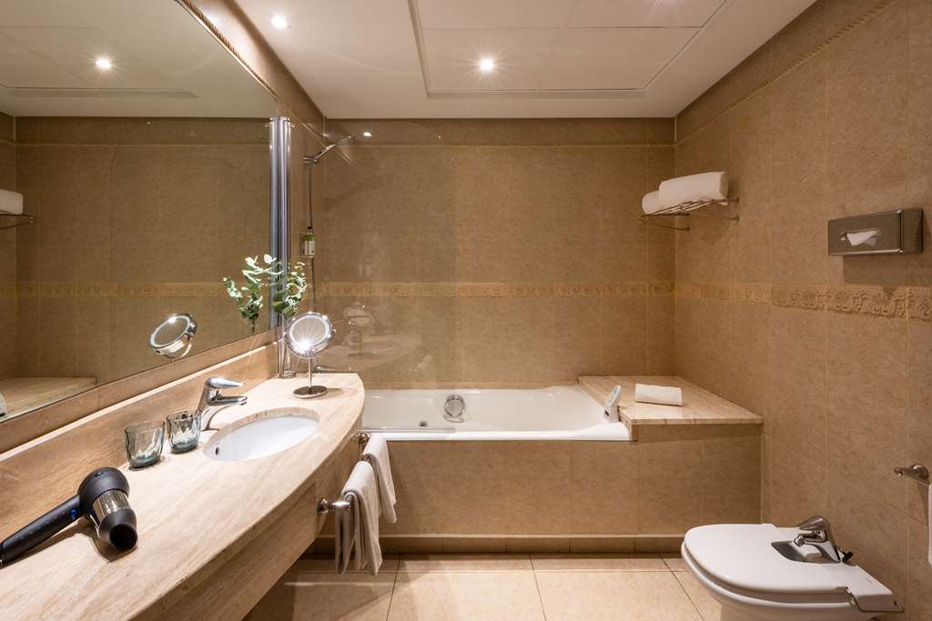hotel san sebastian orly affiliated by melia