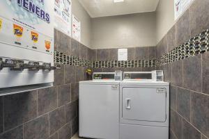 motel 6 marshalltown ia