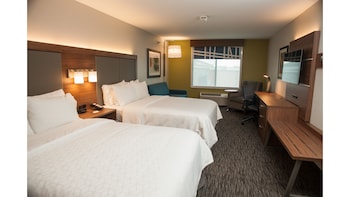 holiday inn express and suites norfolk by ihg