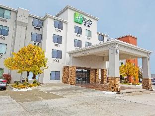 holiday inn express and suites norfolk by ihg