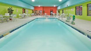 holiday inn express and suites norfolk by ihg