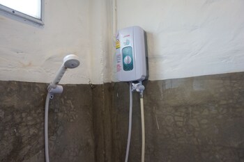 whiterock resort pakchong