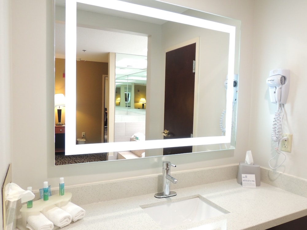 holiday inn express and suites birmingham trussville by ihg