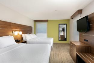 holiday inn express and suites milton east i 10 by ihg