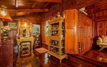 royal thai villas phuket