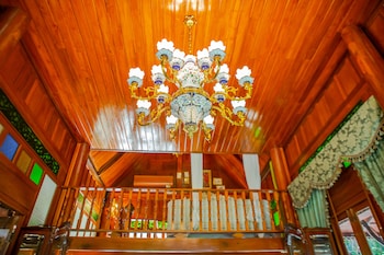 royal thai villas phuket