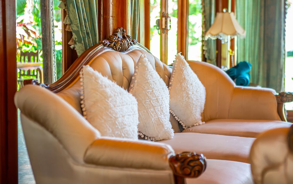 royal thai villas phuket