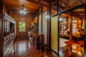 royal thai villas phuket