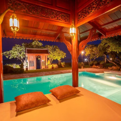 royal thai villas phuket