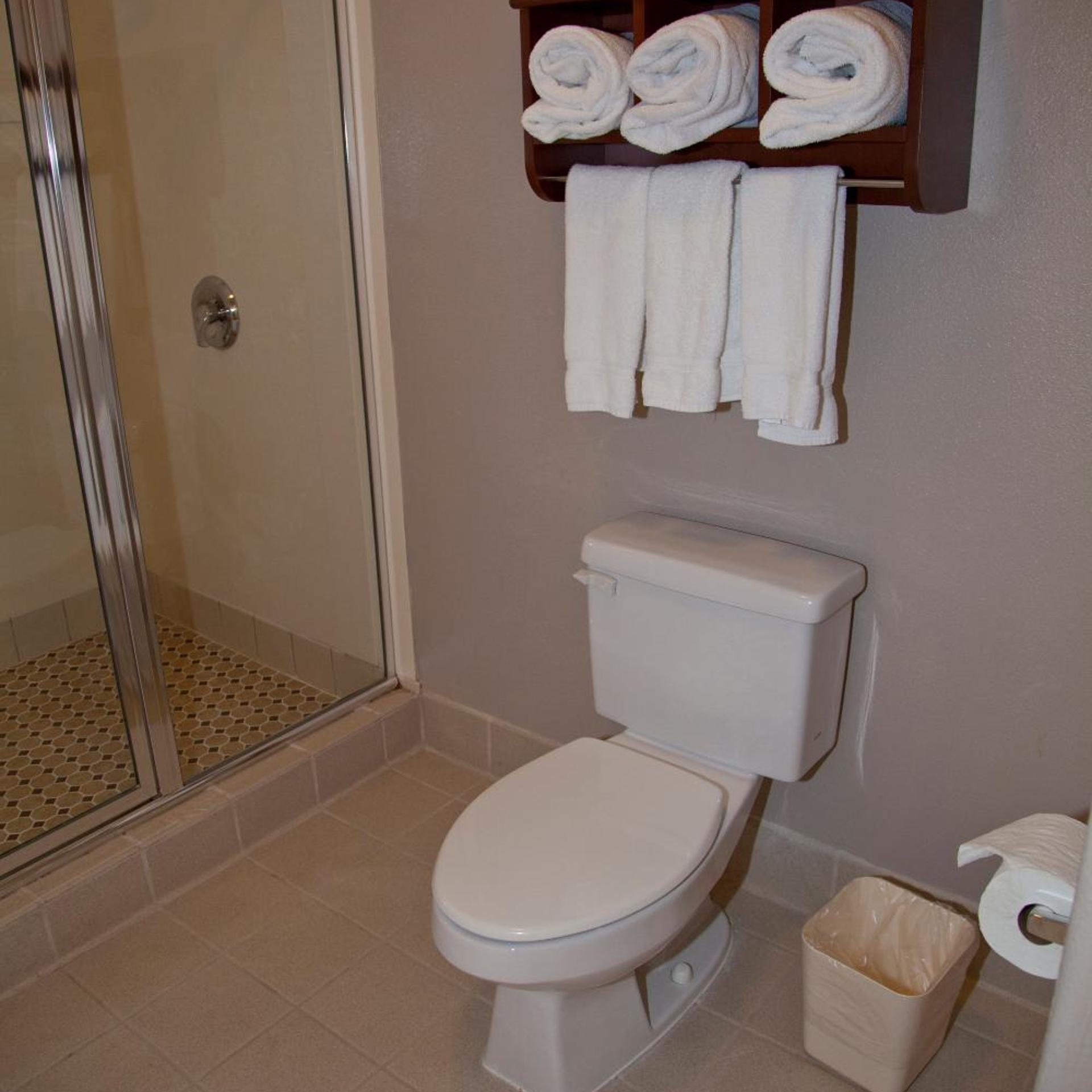 holiday inn express and suites san pablo richmond area