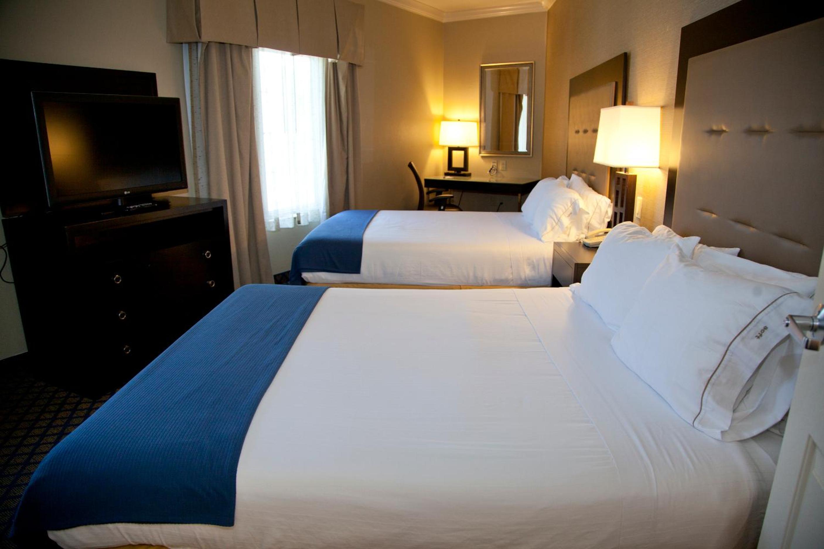holiday inn express and suites san pablo richmond area