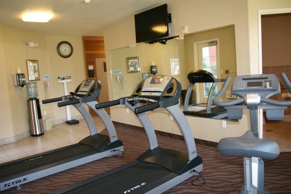 holiday inn express and suites san pablo richmond area