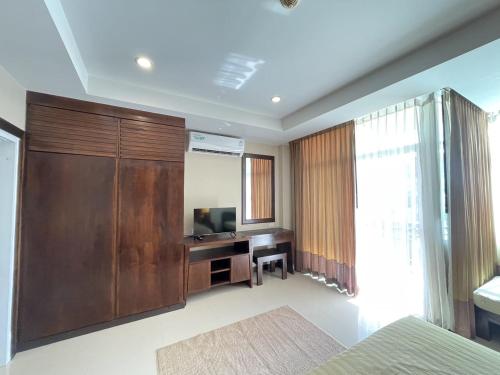 lanta garden hill apartment