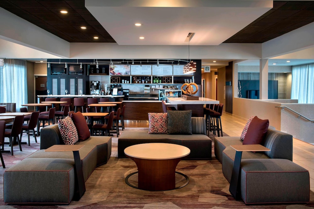 Courtyard By Marriott Poughkeepsie,New York>>Milton,3 star