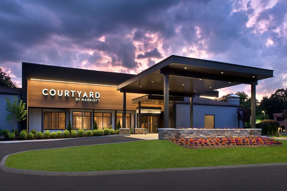 courtyard by marriott poughkeepsie