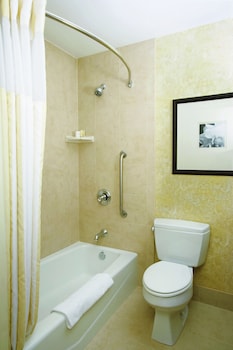 hilton garden inn fishkill