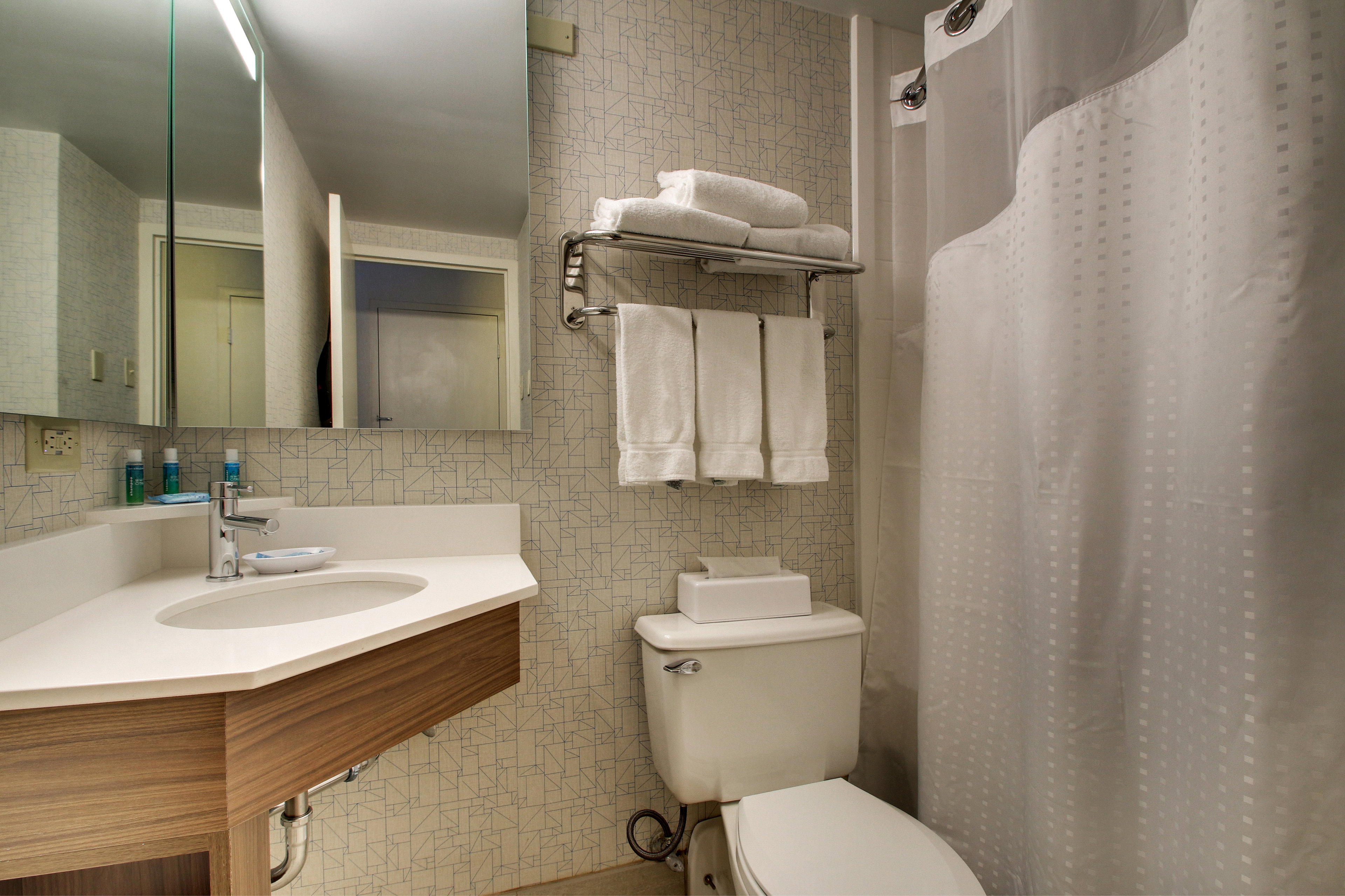 holiday inn express poughkeepsie by ihg