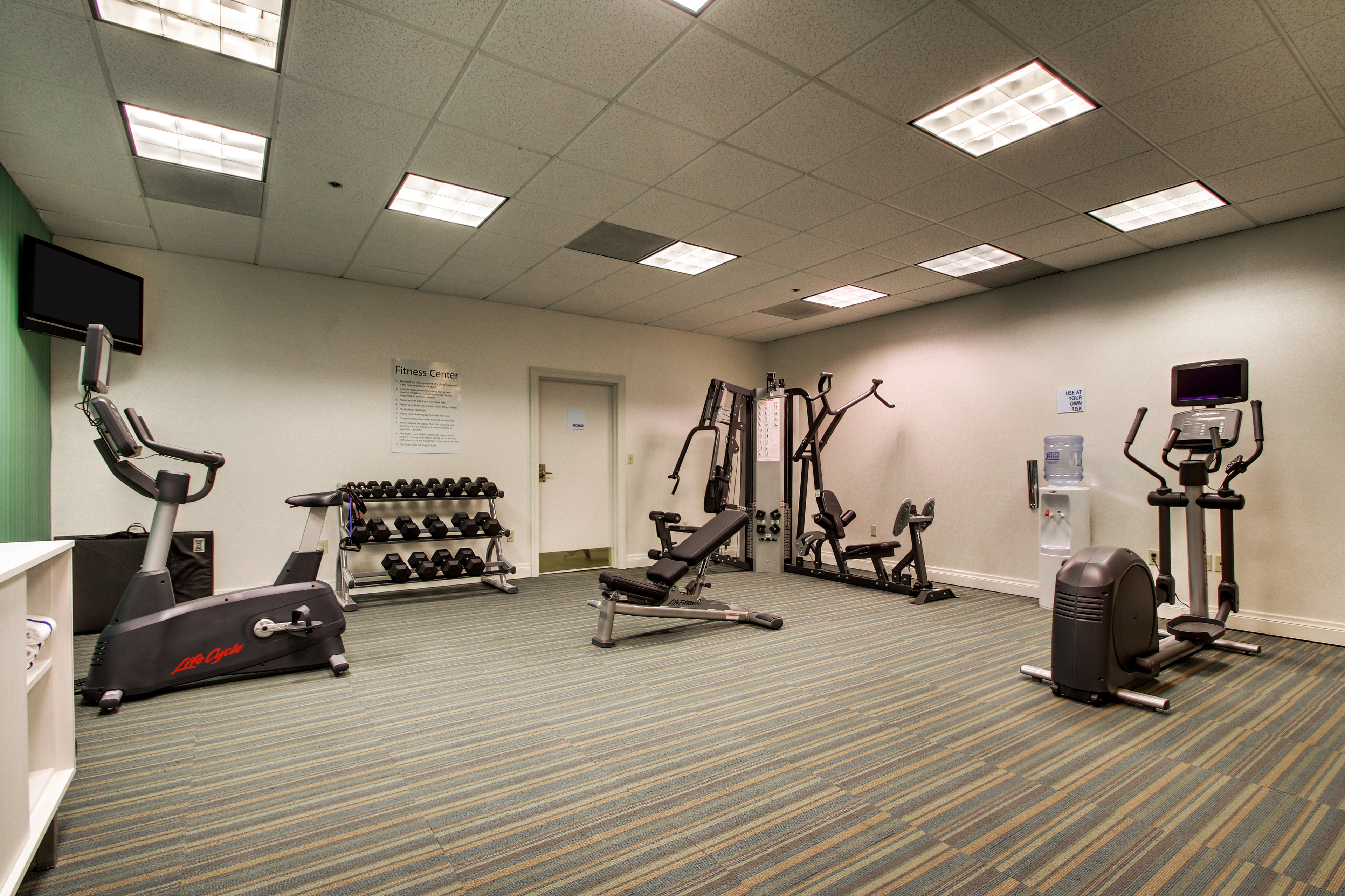holiday inn express poughkeepsie by ihg