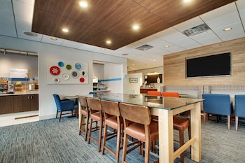 Holiday Inn Express Poughkeepsie By Ihg,New York>>Milton,3 star