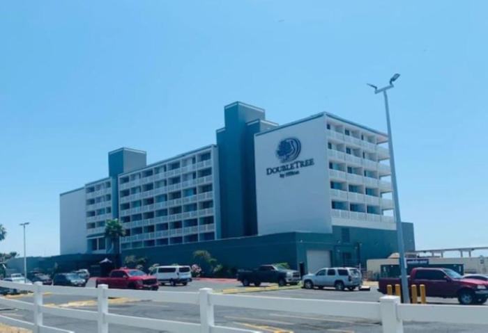 doubletree by hilton corpus christi beachfront