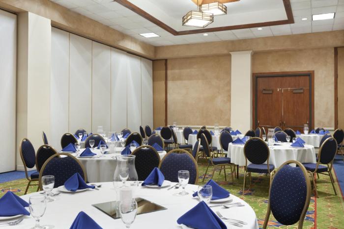 doubletree by hilton corpus christi beachfront