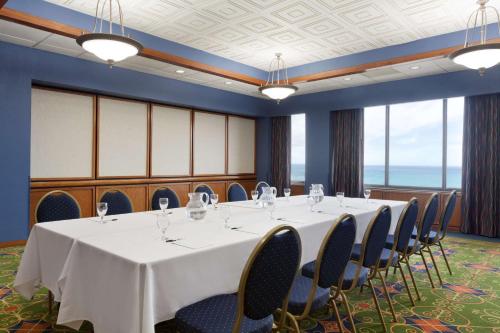 doubletree by hilton corpus christi beachfront