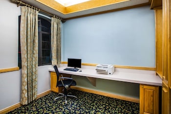 days inn and suites by wyndham corpus christi central