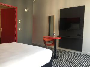 ibis styles marseille vieux port hotel adults only