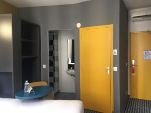 ibis styles marseille vieux port hotel adults only
