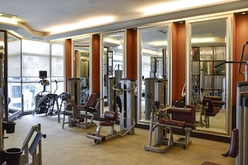 hilton bangkok grande asoke