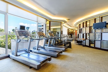 hilton bangkok grande asoke