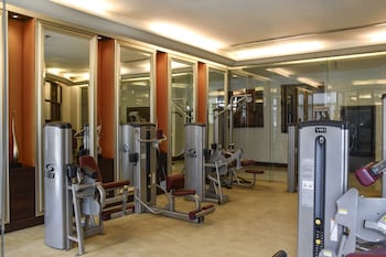 hilton bangkok grande asoke