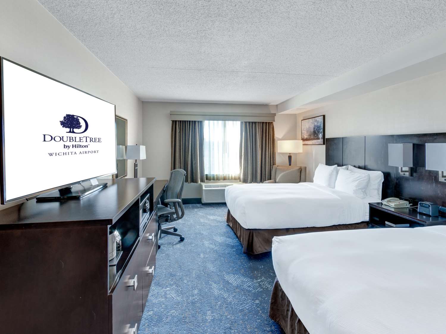 doubletree by hilton hotel wichita airport