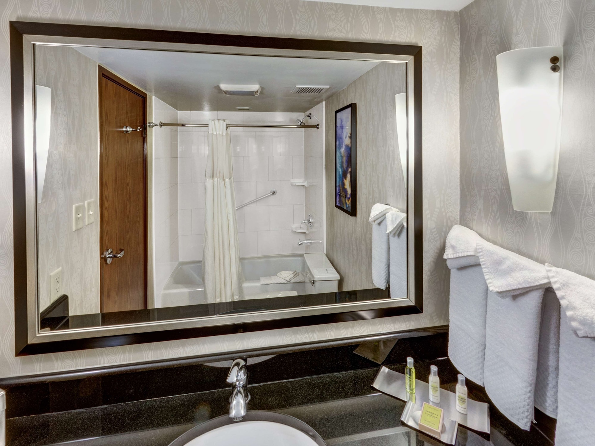 doubletree by hilton hotel wichita airport
