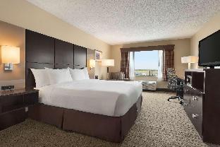 doubletree by hilton hotel wichita airport