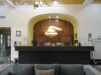 hotel concierge plaza colima