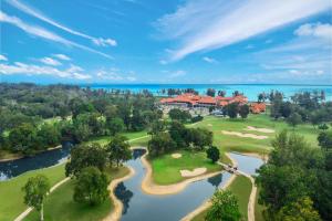 villea rompin resort and golf