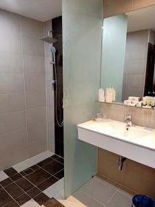 villea rompin resort and golf
