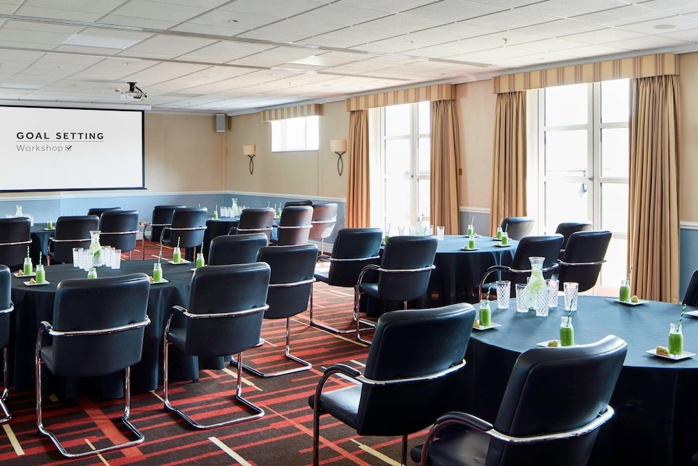 delta hotels by marriott huntingdon