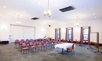 the standpipe golf motor inn