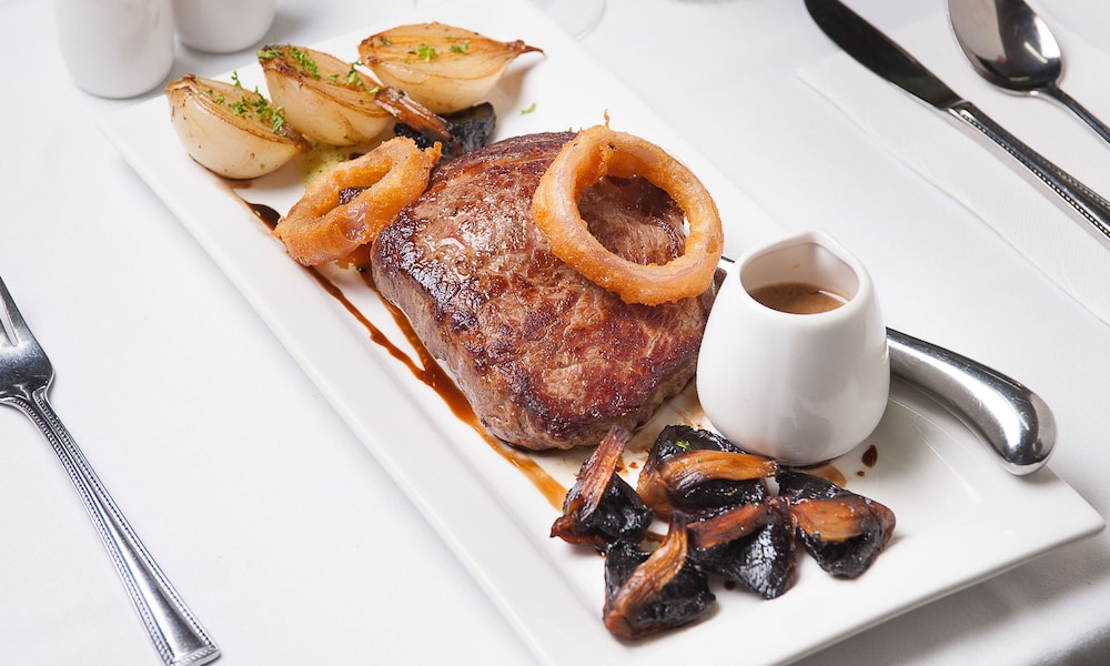 the standpipe golf motor inn