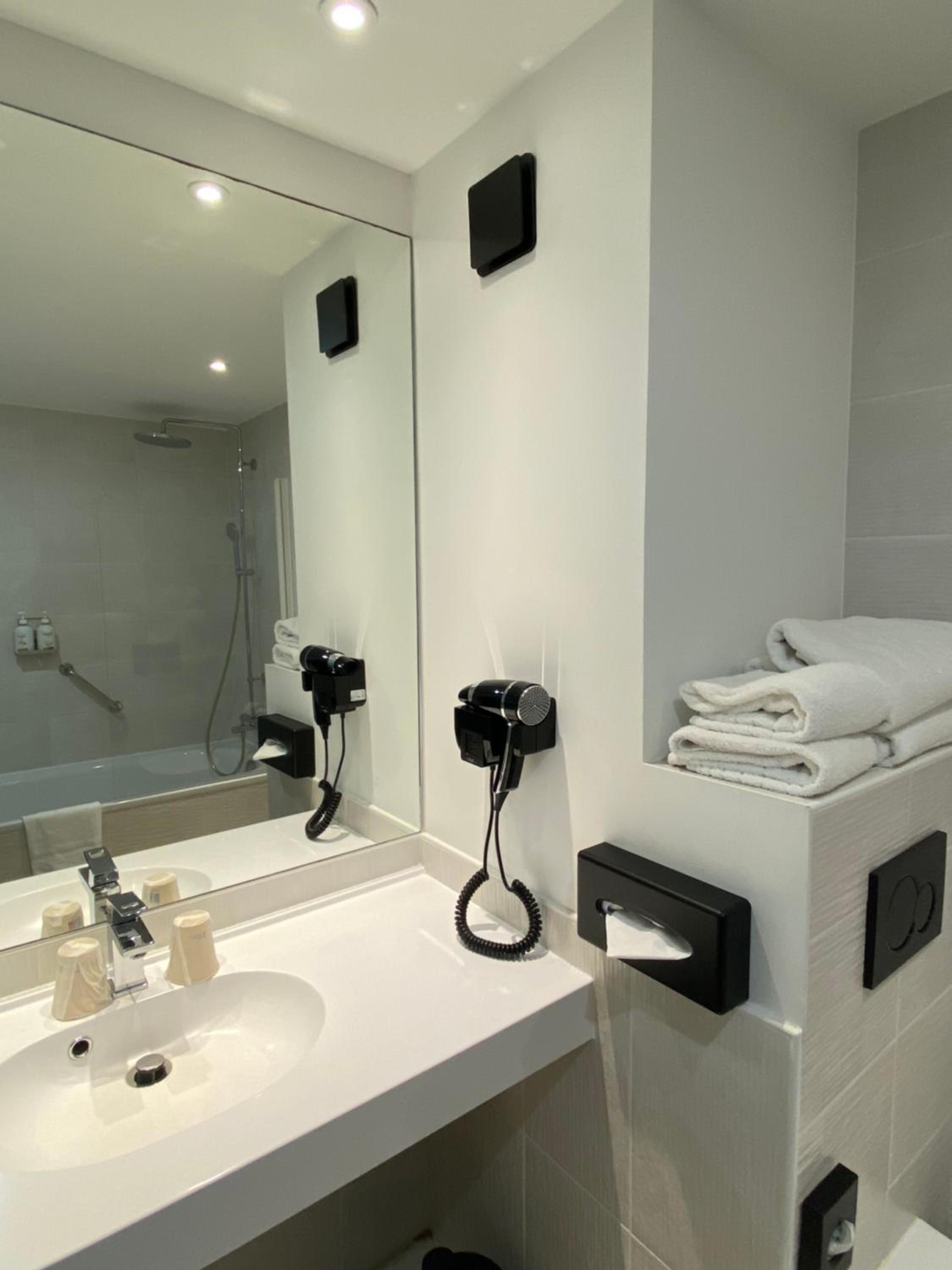 holiday inn calais coquelles by ihg