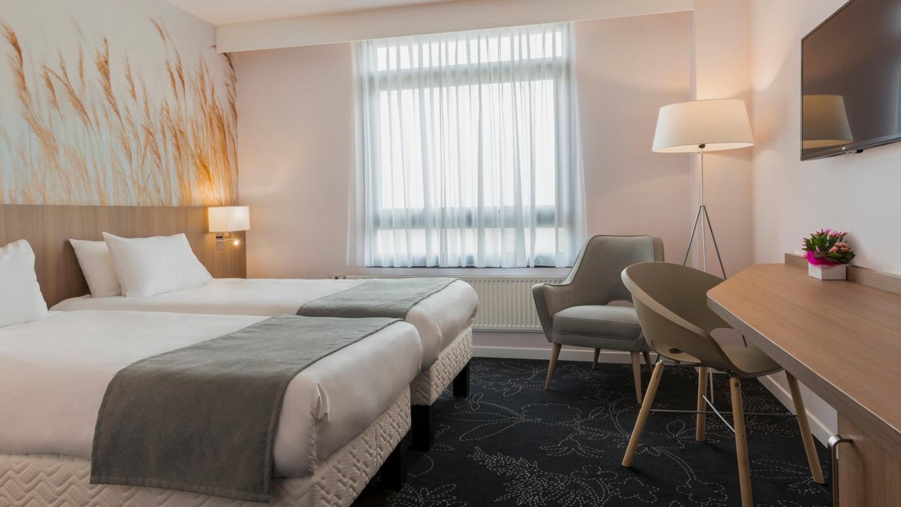 holiday inn calais coquelles by ihg