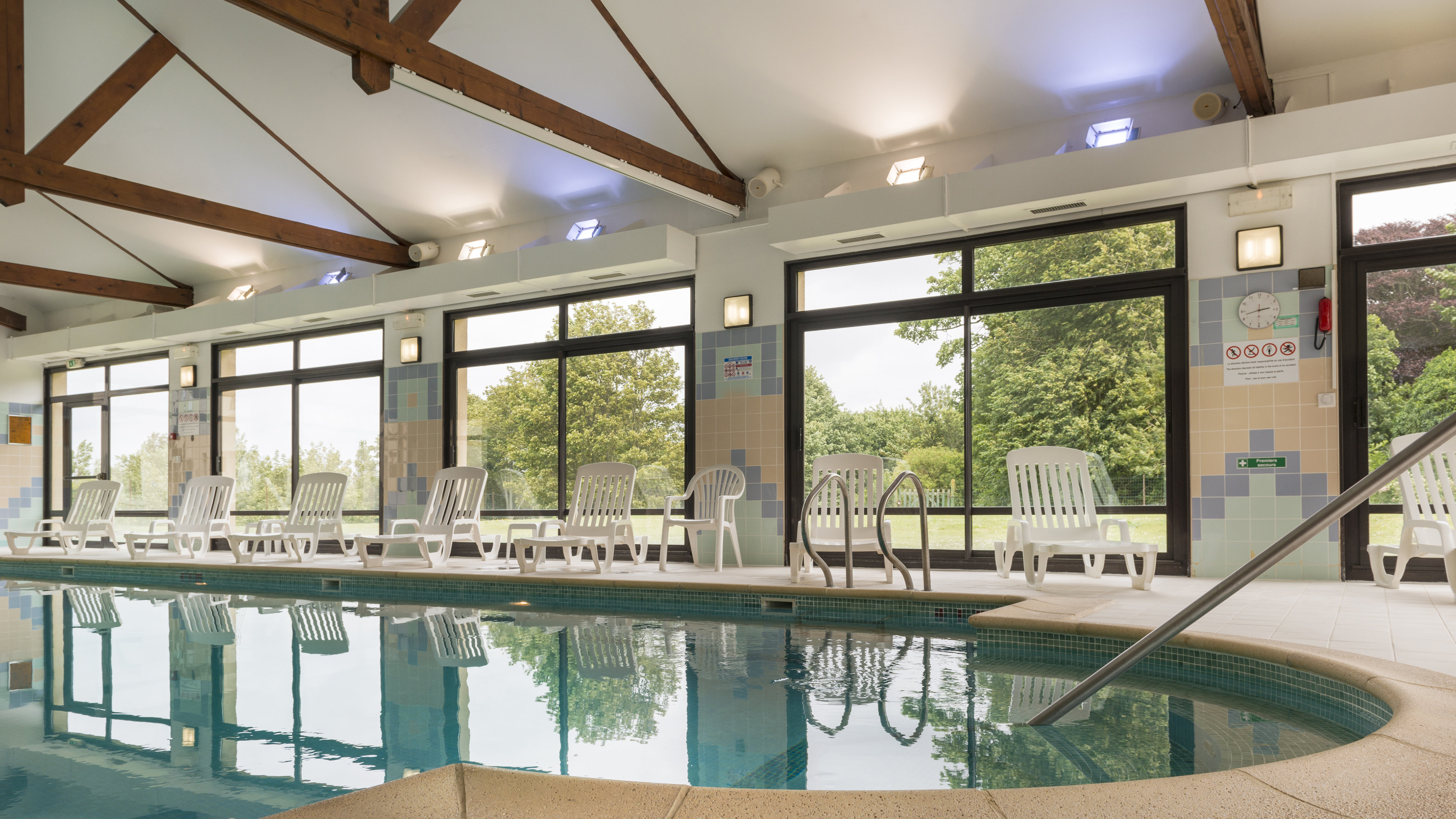holiday inn calais coquelles by ihg