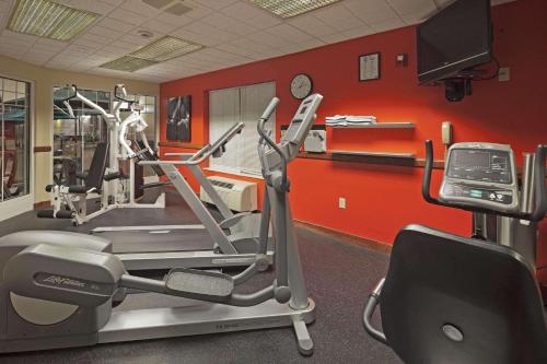 country inn and suites by radisson milwaukee west brookfield wi
